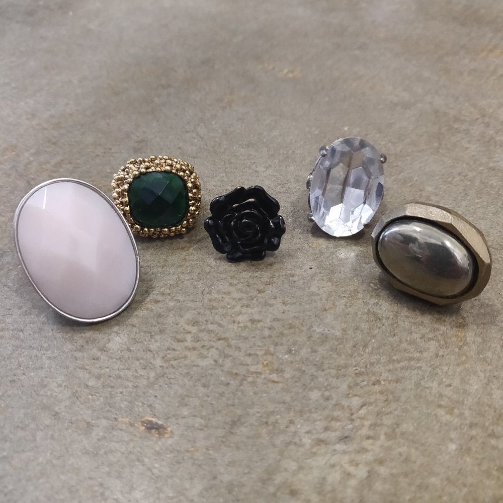 Rings - Set of 5 - size 7 - Costume Jewelry